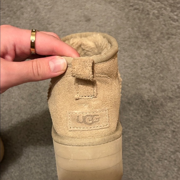 mini platform uggs - Picture 3 of 3